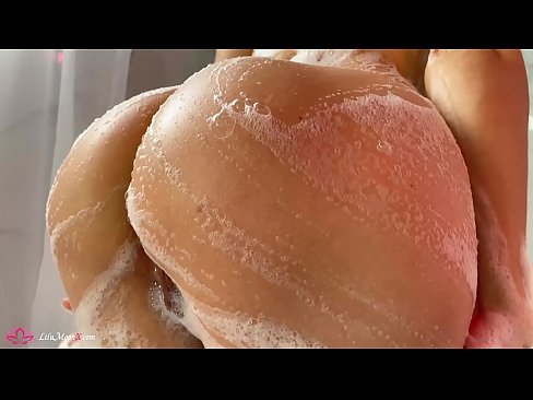 ❤️ Brunette شاور میں شدید orgasm کے لئے وائبریٹر کے ساتھ بلی میں مشت زنی کرتی ہے۔ ❤  مقعد ویڈیو پر ur.assay-define-smartlink.ru ❌️❤